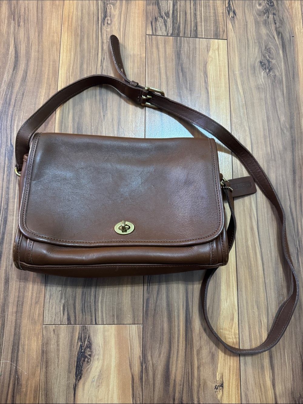 Vintage Coach Ridgefield Flap Crossbody Bag Style 9812